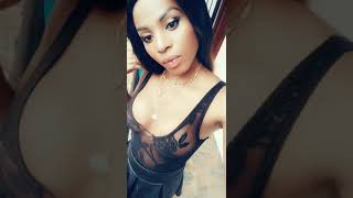 Instagram @molepo_nhlanhla