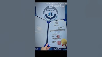 Trên đời có 2 loại ánh sáng rực rỡ nhất. Một là ánh mặt trời. Hai là dáng vẻ nỗ lực của bạn.