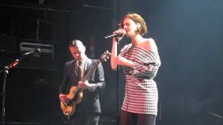 Hooverphonic - Jackie Cane (live) @ Fuzz Athens 2011 chords