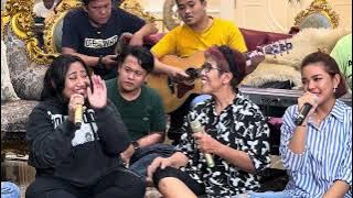 Gilak!!!! The Bataks Band Berhasil menjadi No 1 live Tiktok Indonesia