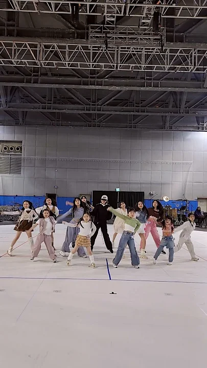 간만에 한바탕 싹 어질러볼까🤔 #아이유 #IU #홀씨 #홀씨챌린지 #HolssiChallenge #Holssi #TheWinning