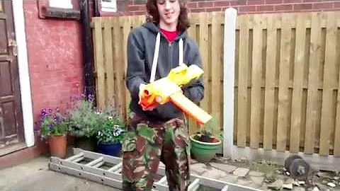 How to fix a Jammed/Stuck NERF Gun!