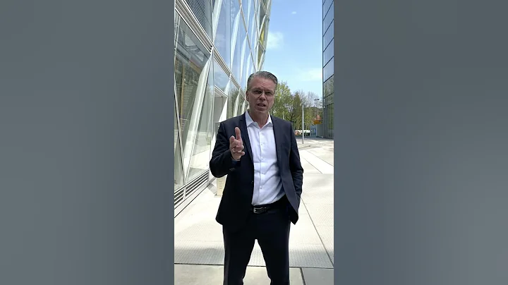 Executive Profiler Dirk Aaron Bohl