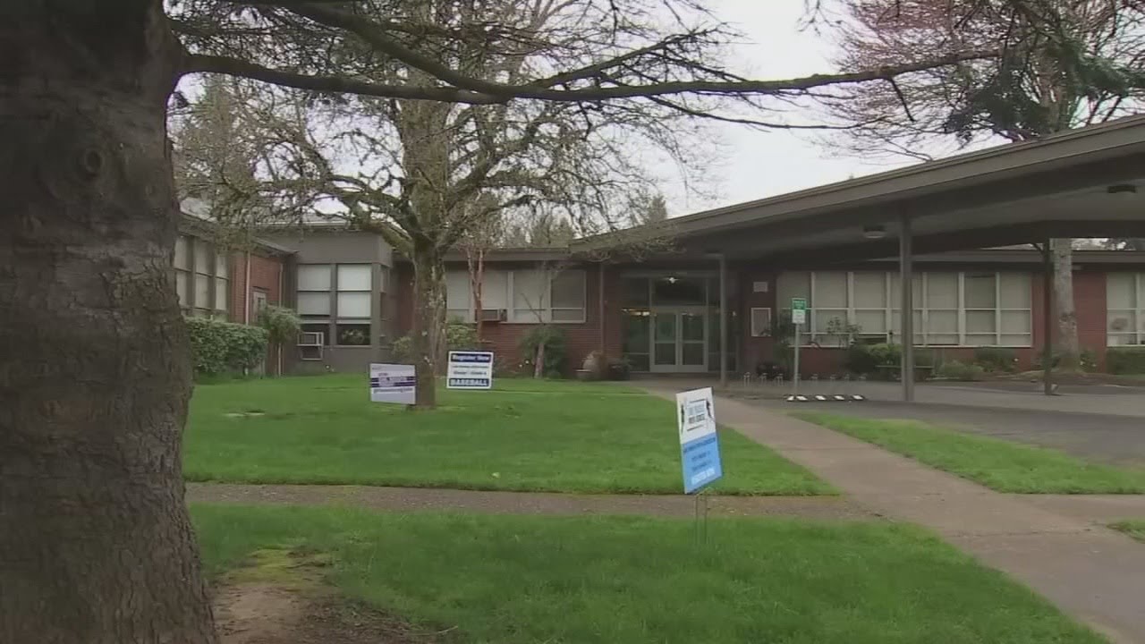 Lake Oswego families deal with school closure due to COVID-19 coronavirus