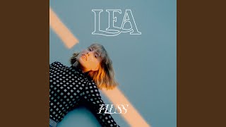 Video thumbnail of "LEA - Swimmingpool"