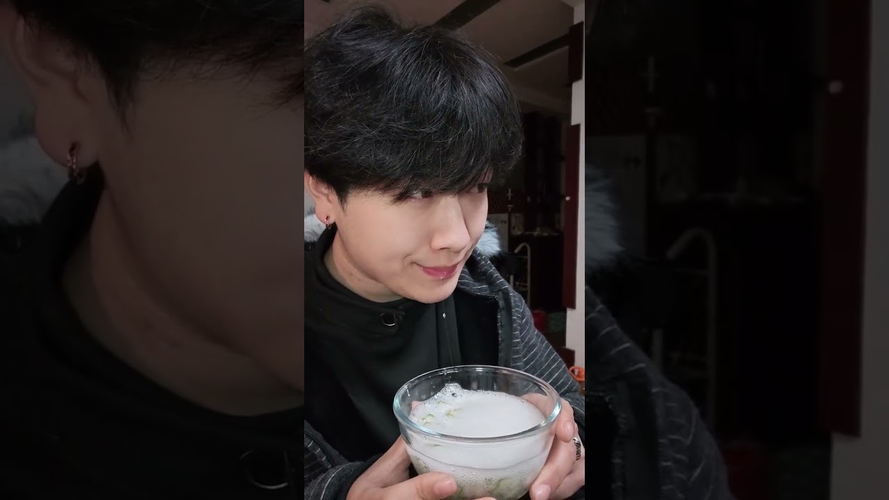 Sour Sprite Soaked Okra: The Unique Anhui Snack