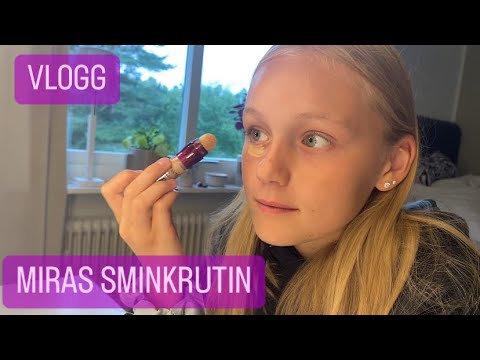 Video: Hur man lägger på söt smink när du är 13: 8 steg (med bilder)