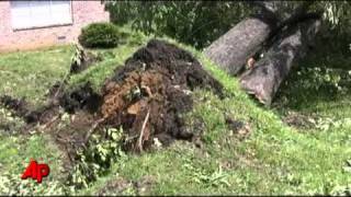 At Least 11 Dead As Storms Pound for 2nd Day