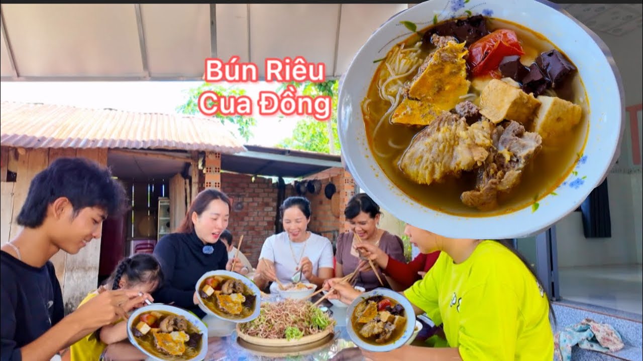 Hôm Nay Chị Em Mai Đi Bắt Cua Về Nấu Bún Riêu Ăn Cùng Cả Nhà