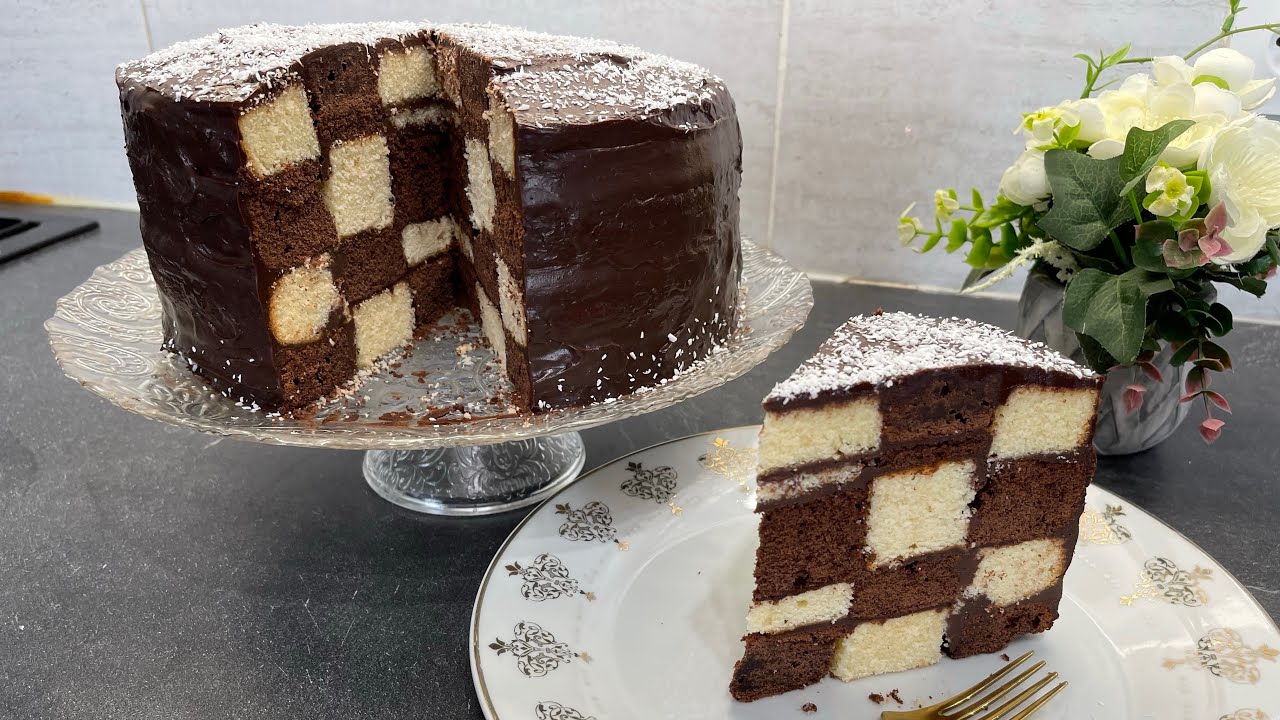 CHECKERBOARD CAKE | GÂTEAU DAMIER | EXPRESS CUISINE