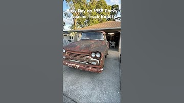 Drukke dag bij de bouw van de Chevy Apache-truck uit 1958!