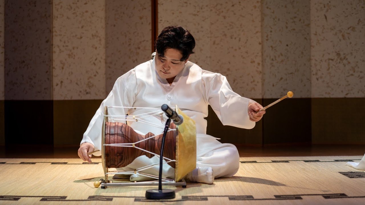 4. 파도의 장단 [금결: 쇠 소리로 엮인 시간의 매듭]