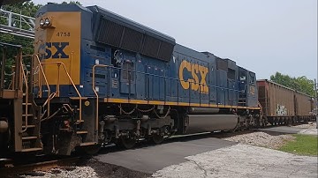 CSX E904 at Dover Connection Clinton SC with SD70MAC trailing 3rd on the CSX Monroe Subdivision