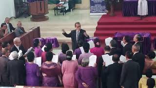 Koor Pendeta Pensiun