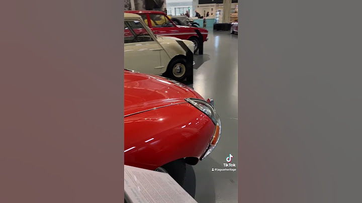 1963 Jaguar E-type Series 1 Coupé (YKE 374A)
