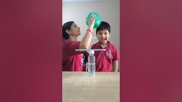 Science experiment with balloon, STATIC ENERGY #experiment #lifehack #science #shorts