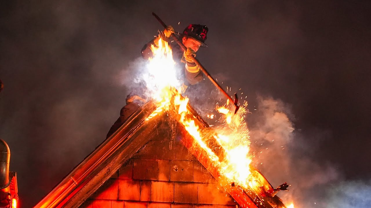 BOSTON 3rd ALARM Box 3291 - FIRE Throughout a Three Story Dwelling in Dorchester