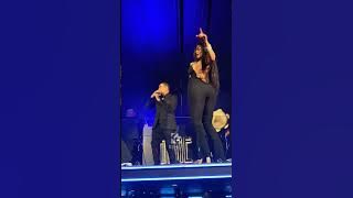 ليندا ومحمود الليثي مولعين الساحل