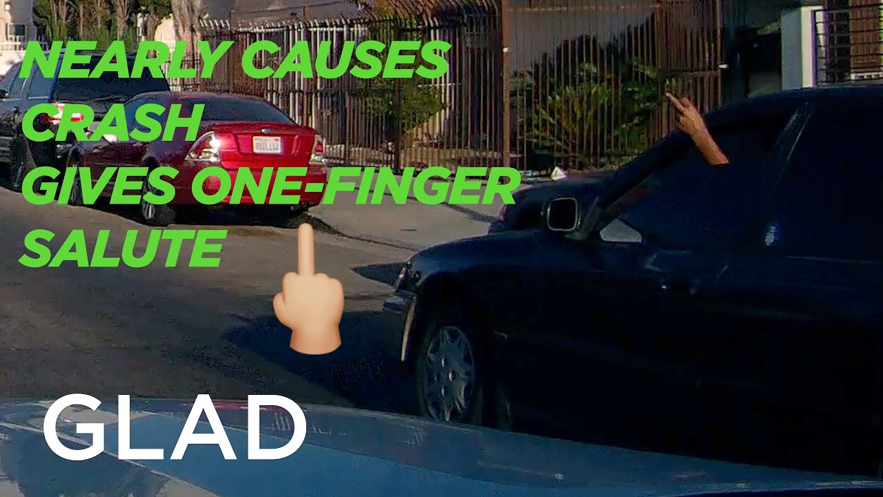 Accord Driver Double Parks and Nearly Causes Rear End Crash (4K) - YouTube
