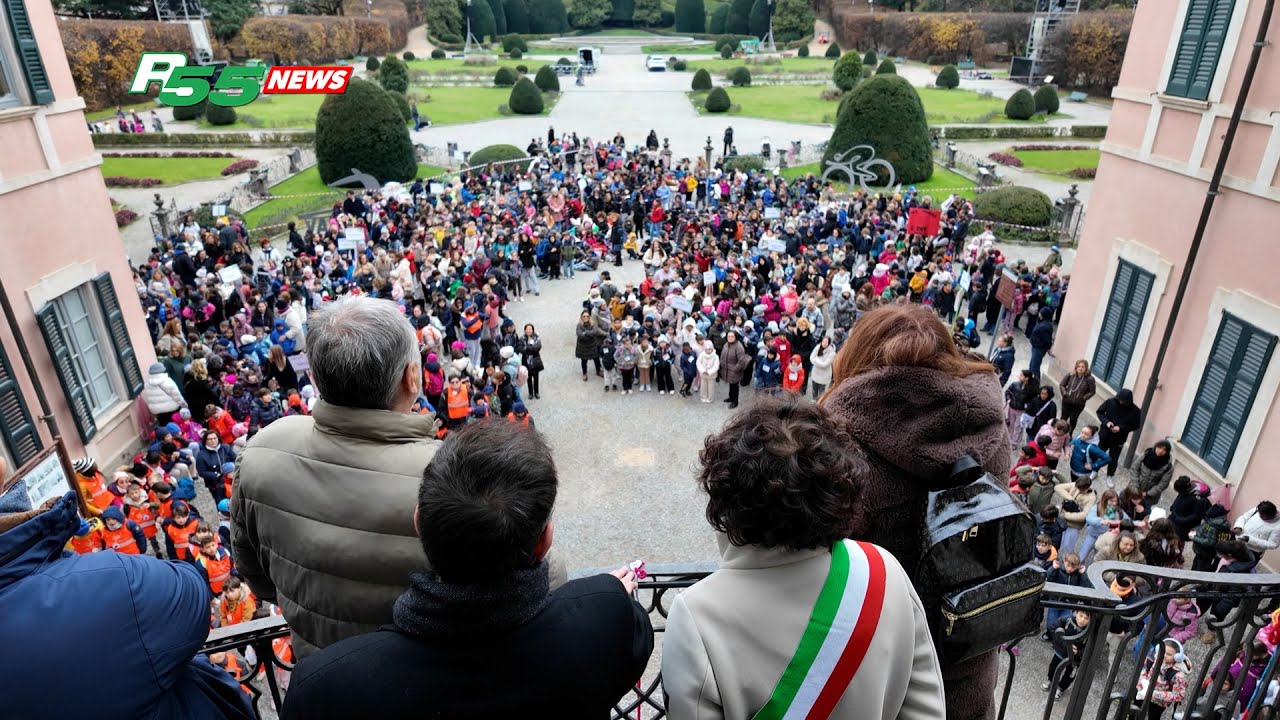 Varese - Bimbi in marcia, piccoli con il diritto di parlare