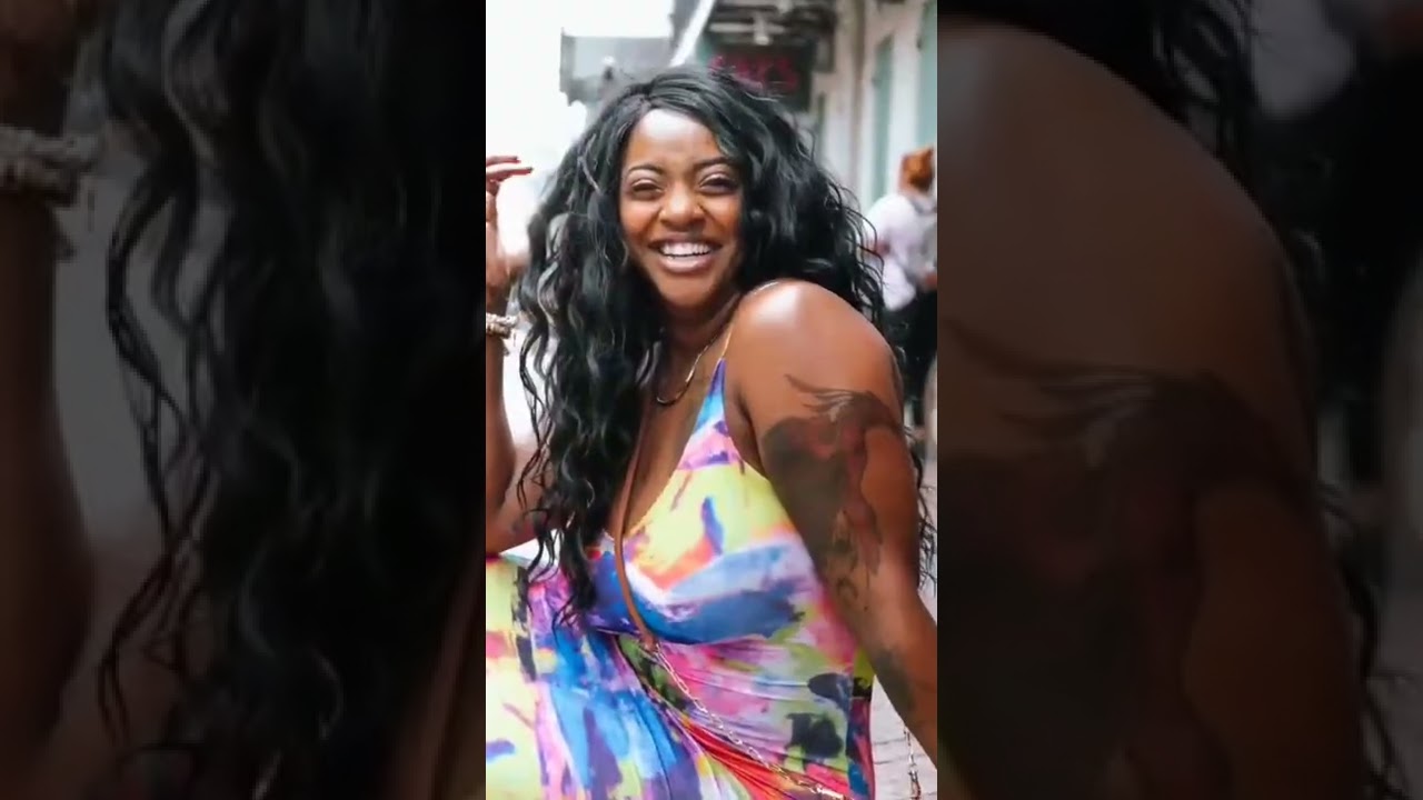 Solo Traveller Lady Nola