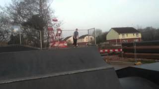 Adam Scott throwaway
