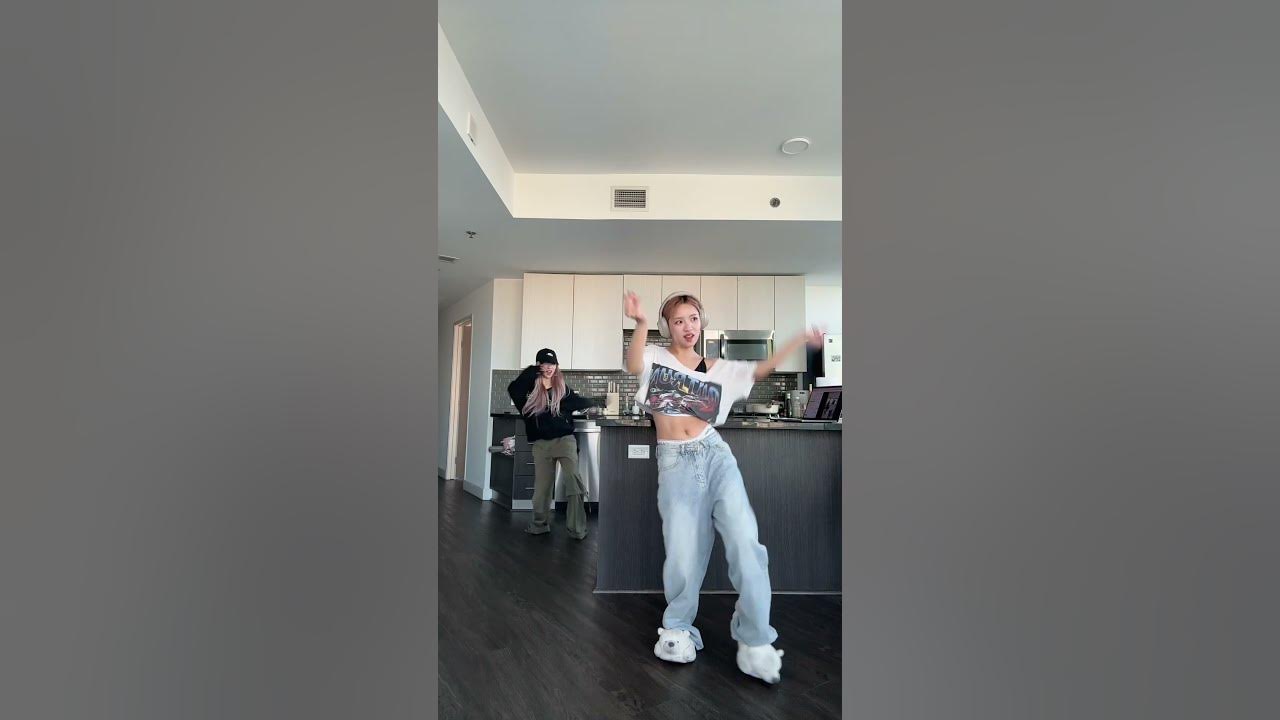 'Anxiety' Dance Trend