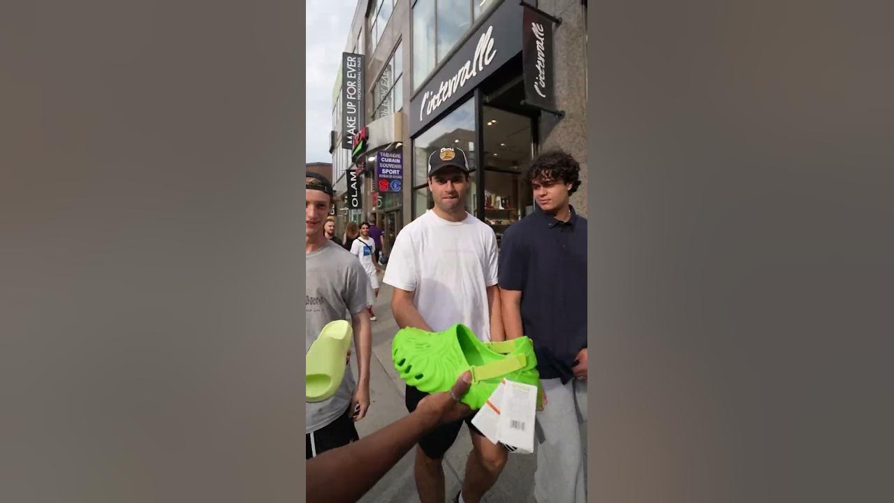 Salehe Bembury Crocs vs Yeezy Slides 🤔 YouTube