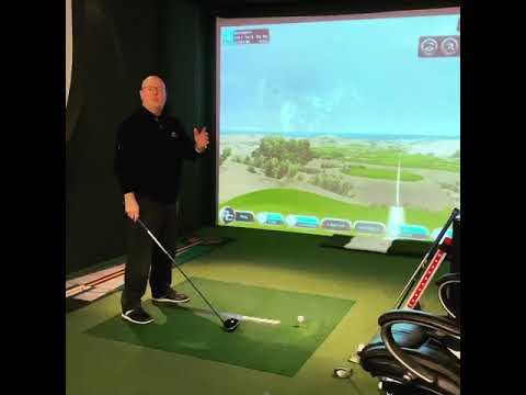 Vídeo: O que é swing de golfe de bobina fechada?
