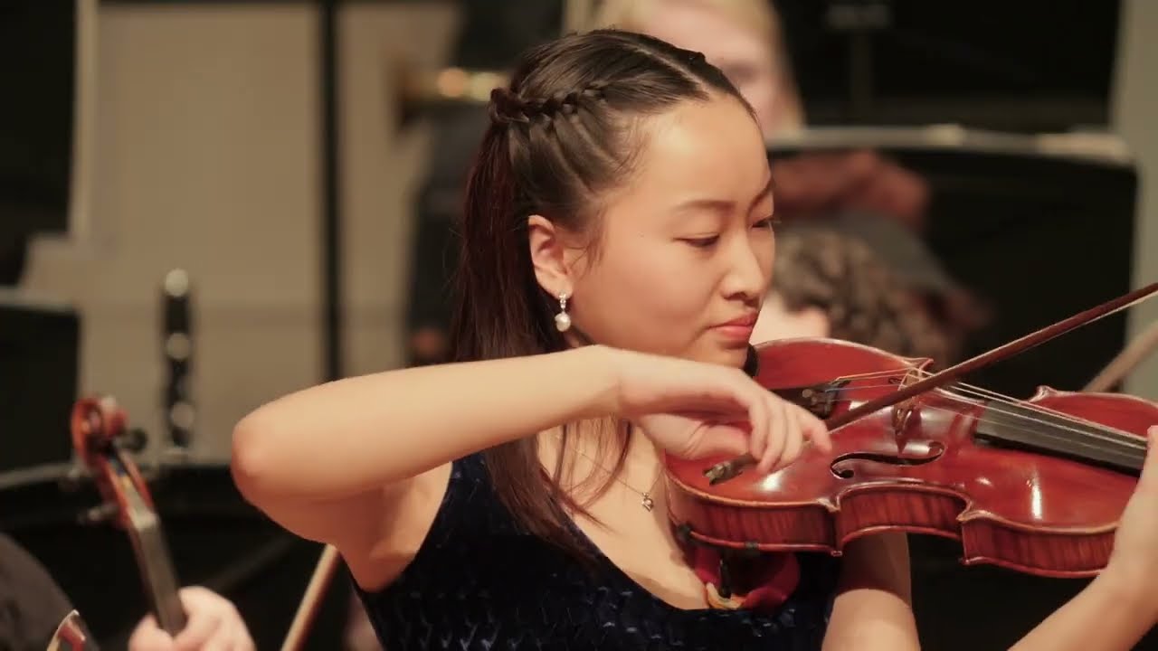 Sibelius Violin Concerto in D minor   I  Allegro Moderato, Ellen Zhou, violin