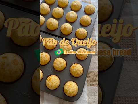 Pão de Queijo! How to make brazilian cheese bread quick and easy! (브라질 치즈빵 만들기) #pãodequeijo #캐나다일상