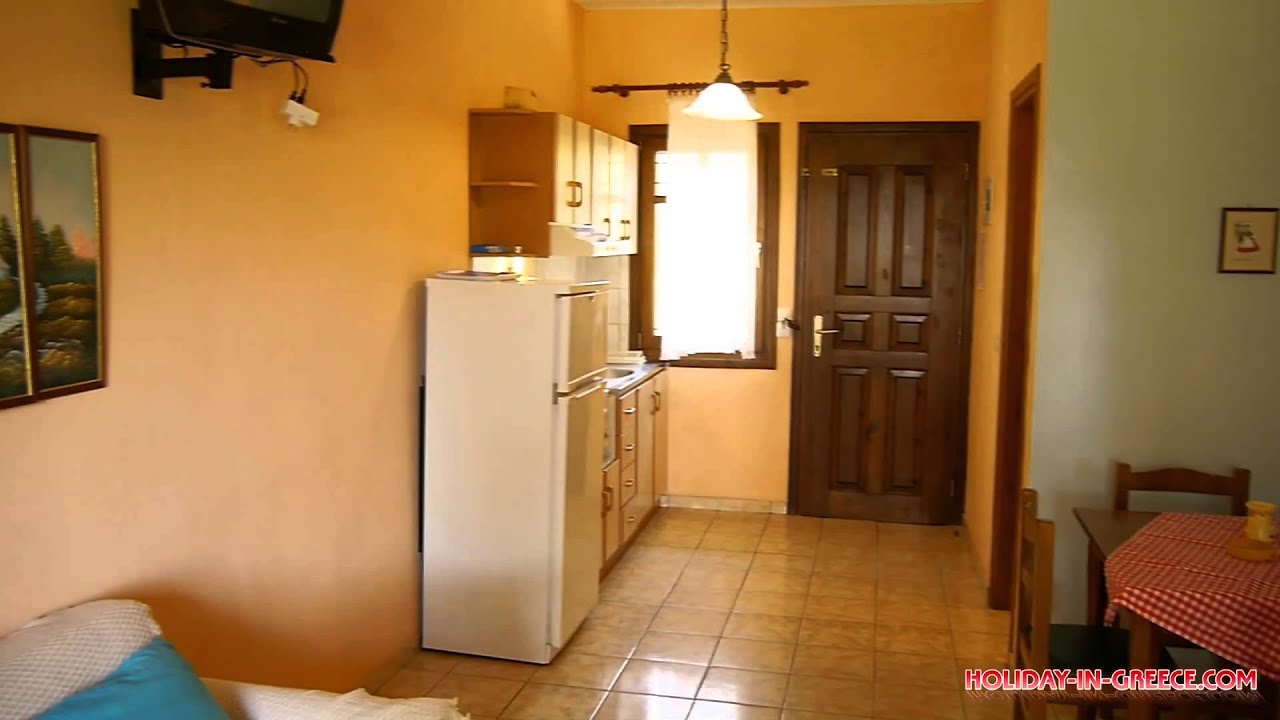 Pefka studios and apartments in Vourvourou, Sithonia, Halkidiki, Greece