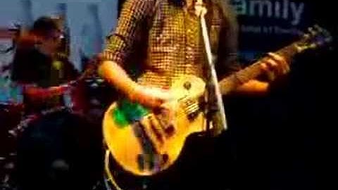 A cursive memory "A different kind of love" Simon dTour