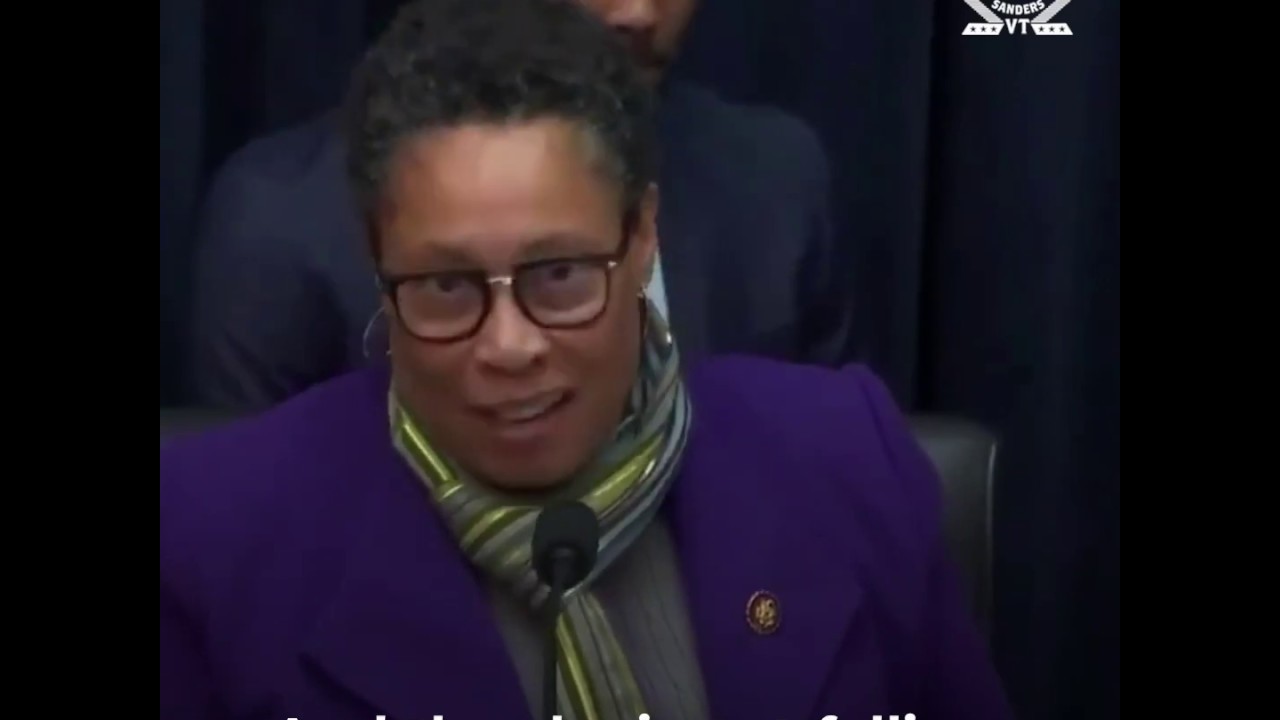 Rep. Marcia Fudge Shuts Down Republican Economist Arguing Against $15 Minimum Wage