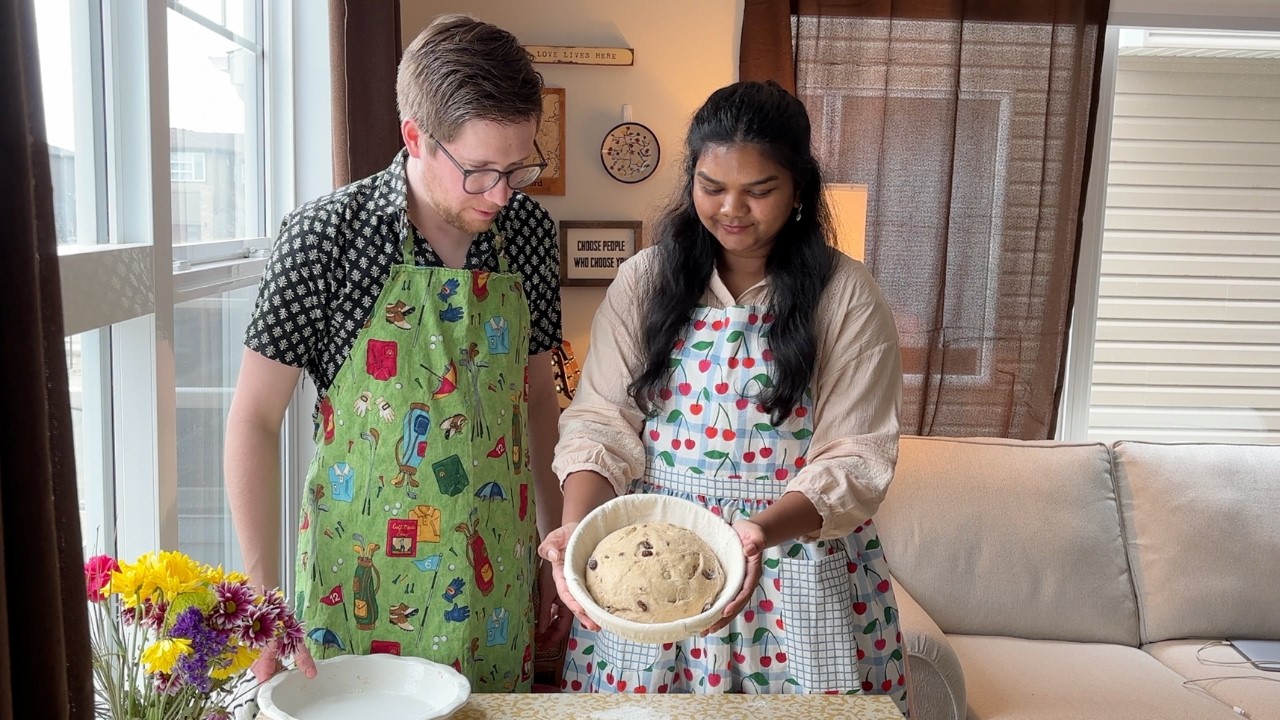 Baking with my husband | Making my husband's favorite Easter Delicacies | Hot Cross Buns | Paska |