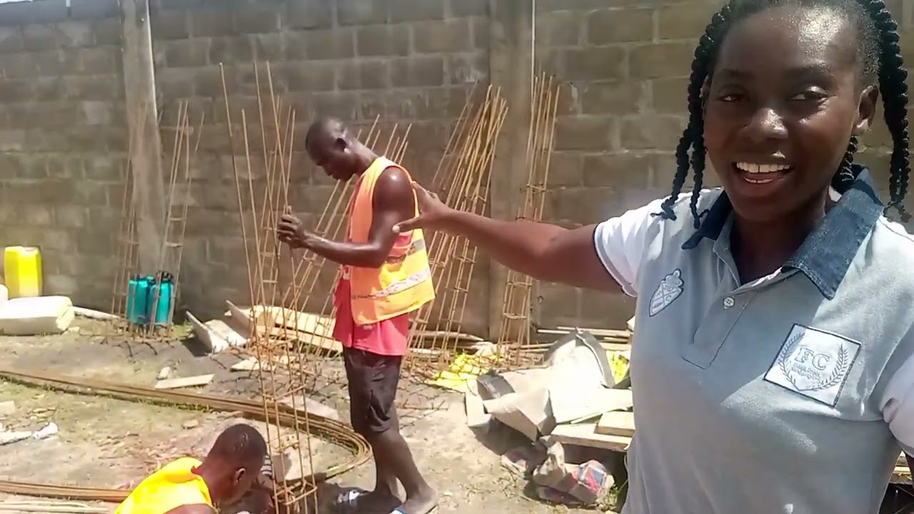 CONSTRUCTION  L' ÉTAPE  DE FERRAILLAGE