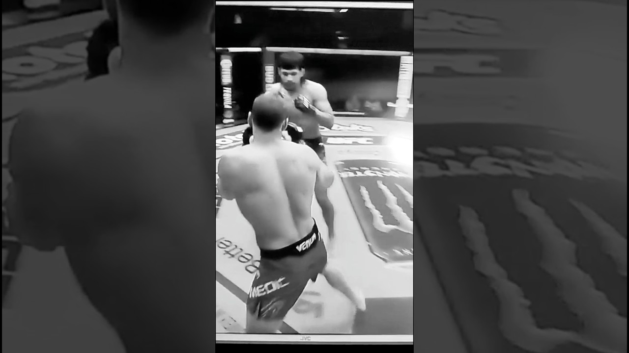 Uros Medic Knocks out Gilbert Urbina 