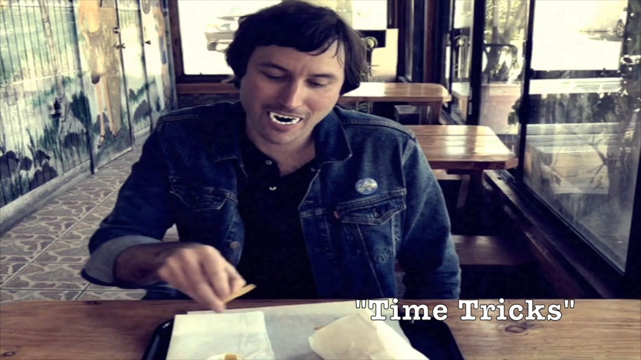 Matt Costa - Santa Rosa Fangs - Trailer