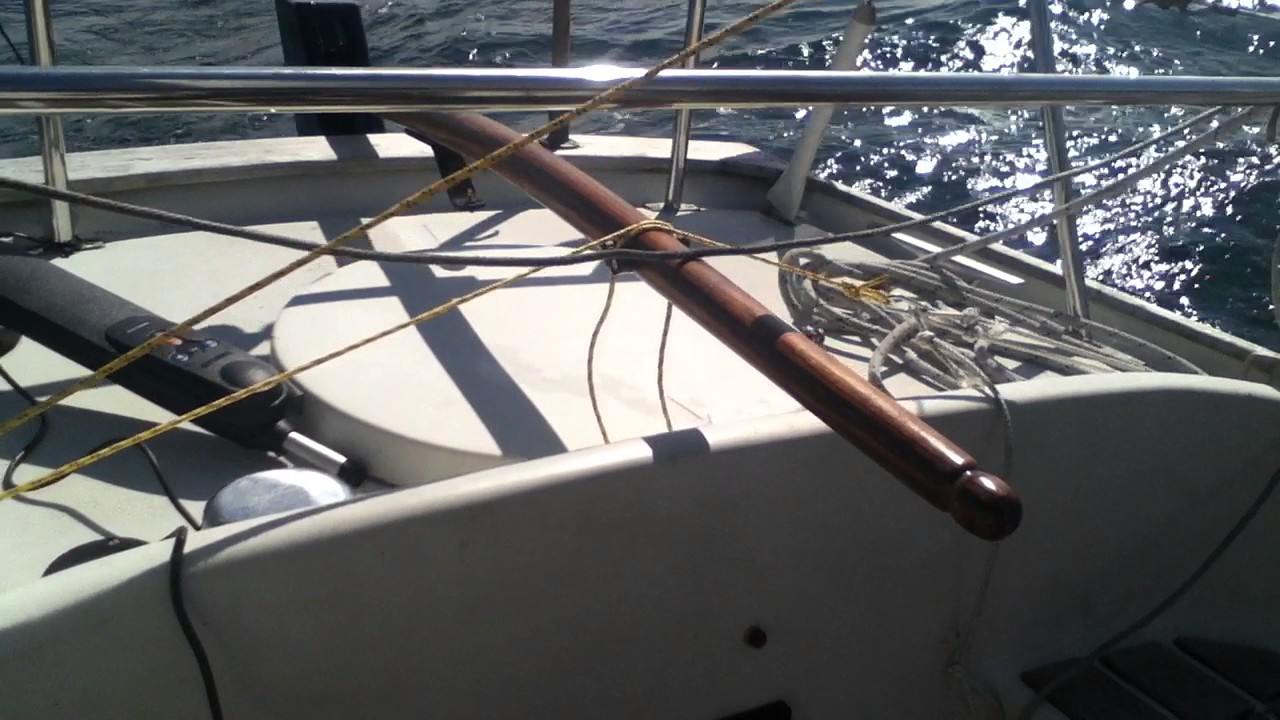 tiller steering sailboat