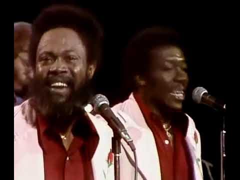 SAM AND DAVE  "SOUL MAN" on the MIDNIGHT SPECIAL