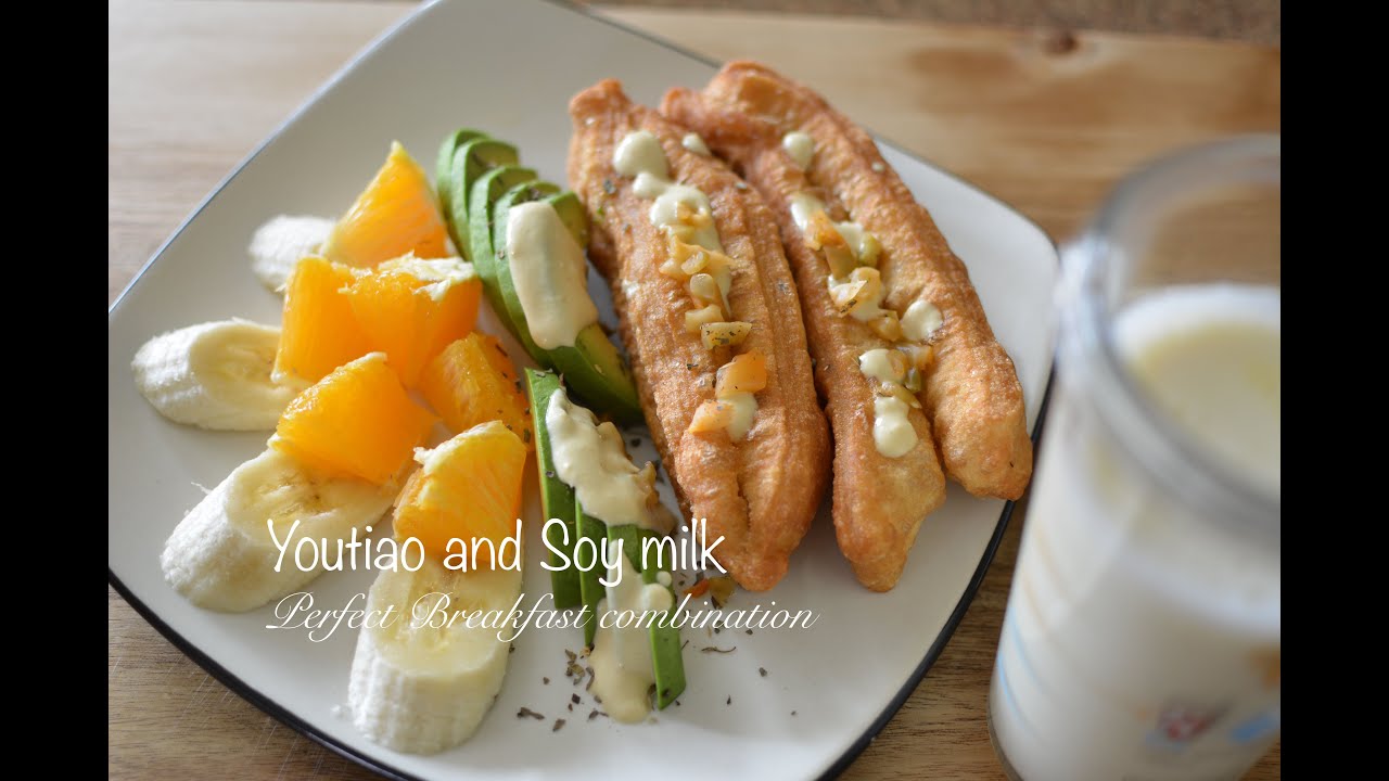 Soy Milk and Youtiao 豆浆油条(a perfect breakfast combination if you ask a