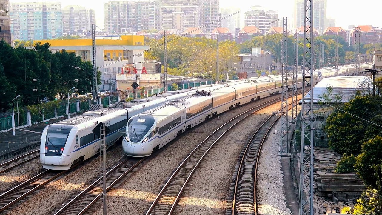 廣州西站最後的春運？少了很多「綠皮」火車，經過的動車逐漸比普速多，最後這裏也會走入歷史變成真正的高鐵。高鐵時代「綠皮」普速逐漸式微