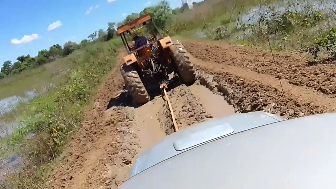 atoleiro no pantanal olha isso galera
