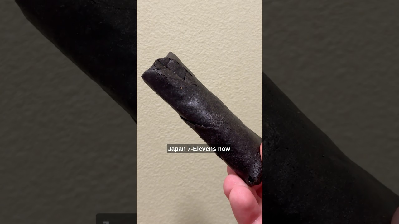 7-Eleven in Japan has BLACK food?