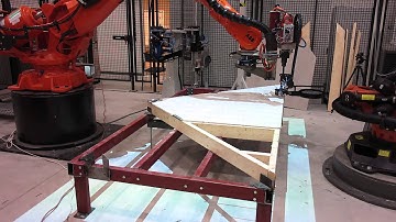 Robotic Screwing: scenario for family house production