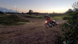 Chasing the leaders on the XR650r