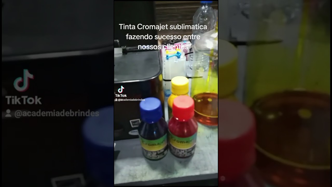 Cliente testando nossa tinta cromajet