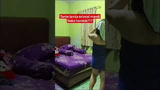 TANTE AKTIVITAS SETELAH MANDI #goyang #tante #sarah #erni #viral