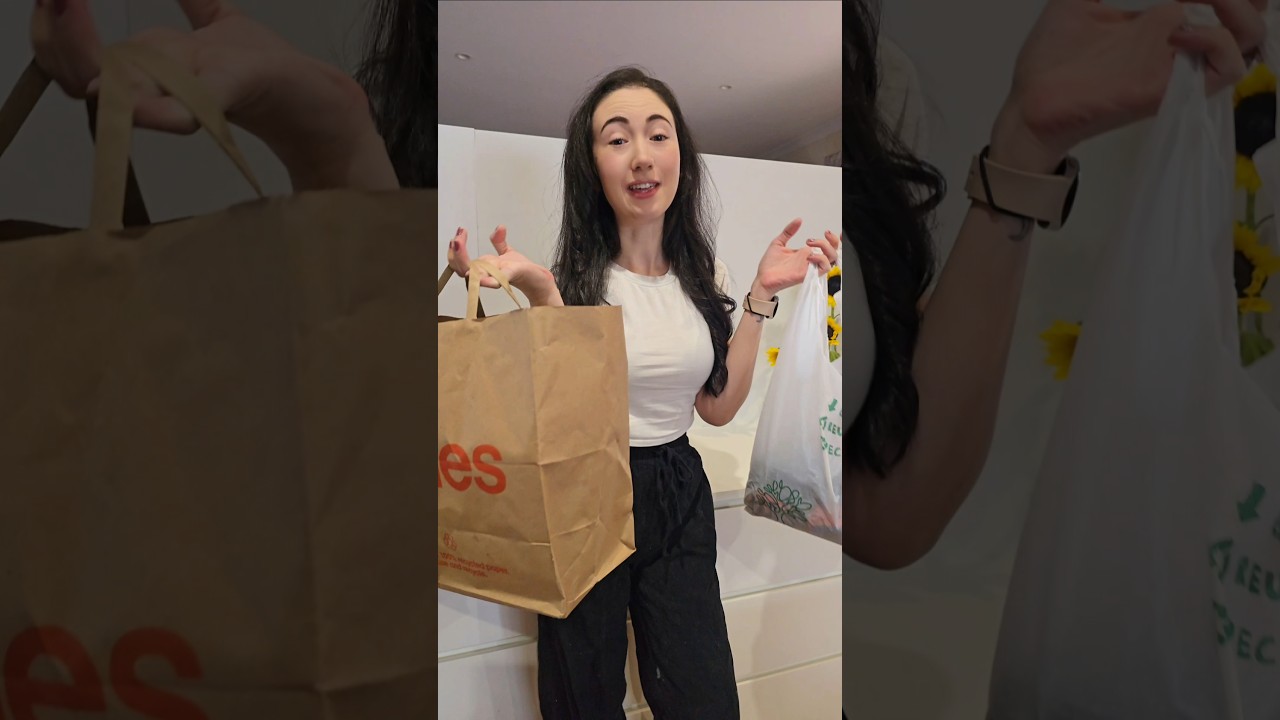 This Tiny Tote Bag Made My Toddler LOVE Grocery Shopping!