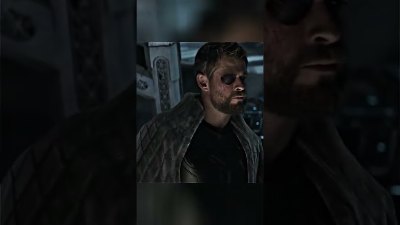 drax and peter are fighting the air right now real thor thorodinson chrishemsworth gamora zoesaldan